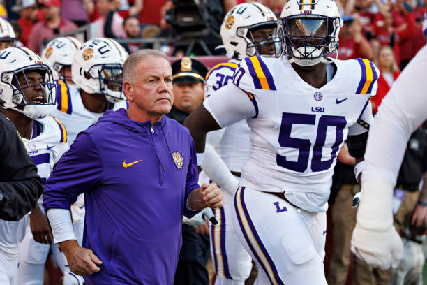 Brian Kelly Provides Key Update on LSU Offensive Lineman’s Injury Status Ahead of Florida Clash