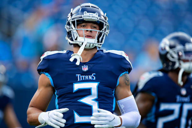 Caleb Farley #3 of the Tennessee Titans
