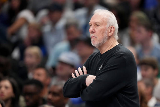 Spurs’ Gregg Popovich Faces Heartbreaking Health Setback: What’s Next for the Legendary Coach?