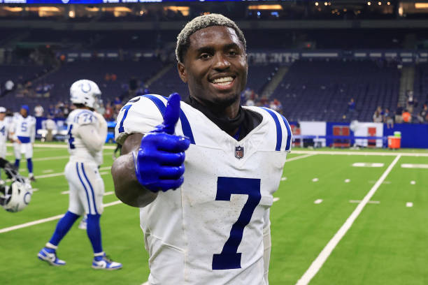 Laquon Treadwell #7 of the Indianapolis Colts