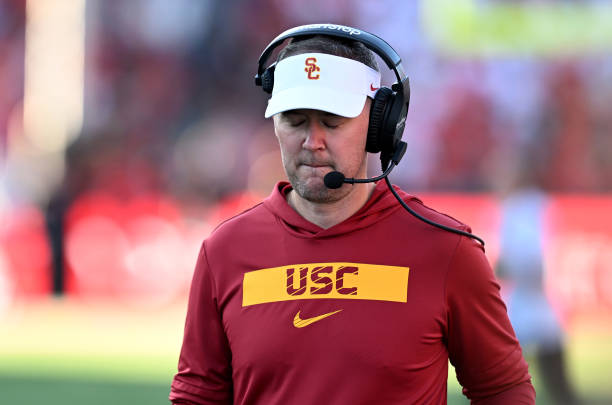 Head coach Lincoln Riley of the USC Trojans