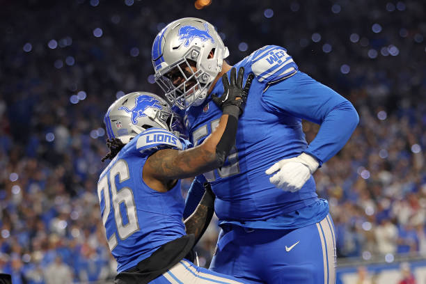 Taylor Decker #68 of the Detroit Lions
