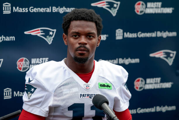 New England Patriots wide receiver Tyquan Thornton (11)