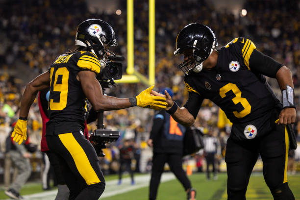 Breaking News: Pittsburgh Steelers Quarterback  Russell Wilson Confirmed as Starter