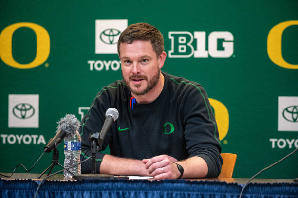 Breaking News: Crushing Injury Paves Way for $120 Million Oregon Ducks Trade Opportunity