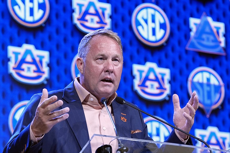 Breaking News: Hugh Freeze Makes Bold Move with DJ Durkin Hire at Auburn.