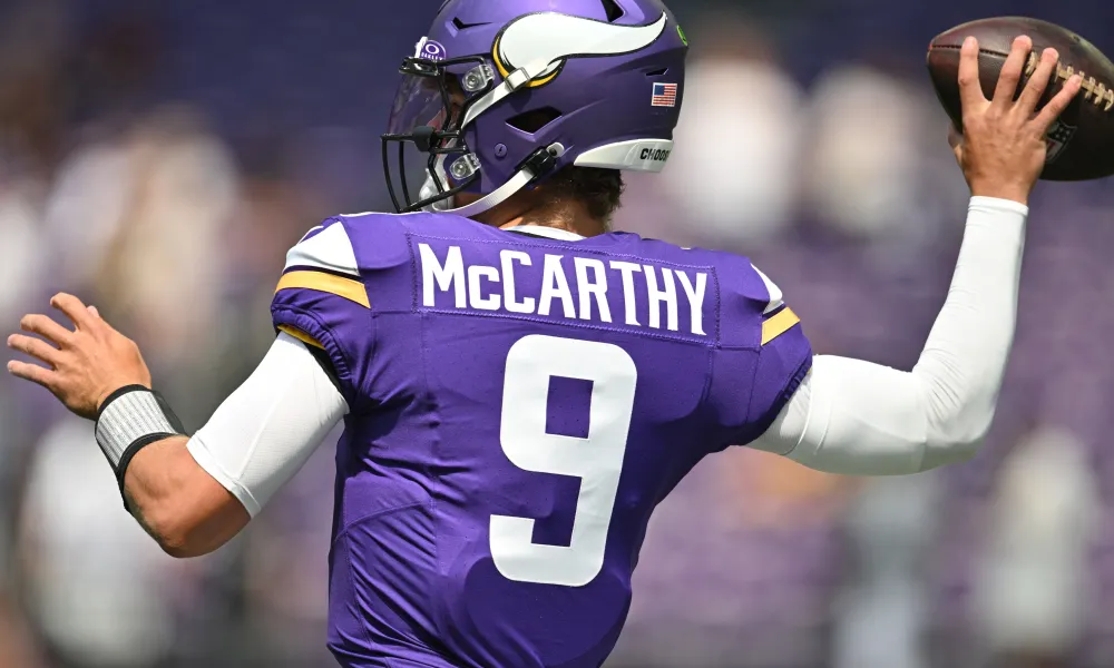 Vikings Set to Land $160 Million QB on Discount as Darnold’s Replacement.