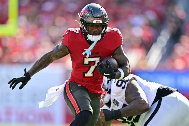 Tampa Bay’s Todd Bowles Offers Alarming Update on Bucky Irving’s Injury Status