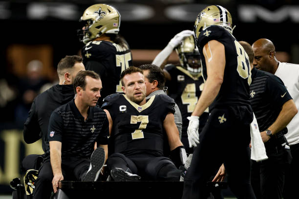 Saints Hit with Devastating Injury News as Taysom Hill’s Season is in Doubt