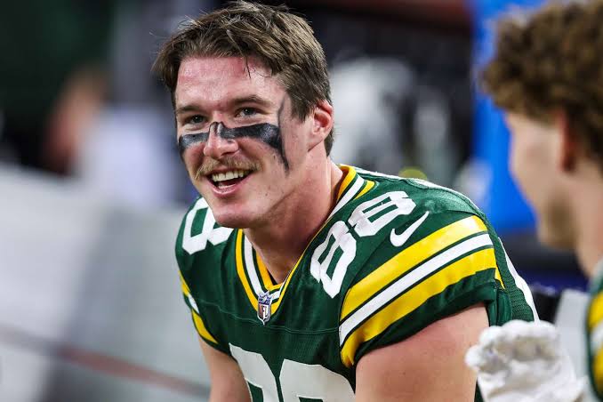 “Packers Activate Luke Musgrave from Injured Reserve: What This Means for the Team”