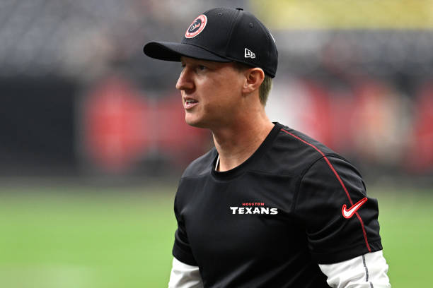 Texans Cut Ties with OC Bobby Slowik After Mixed Results