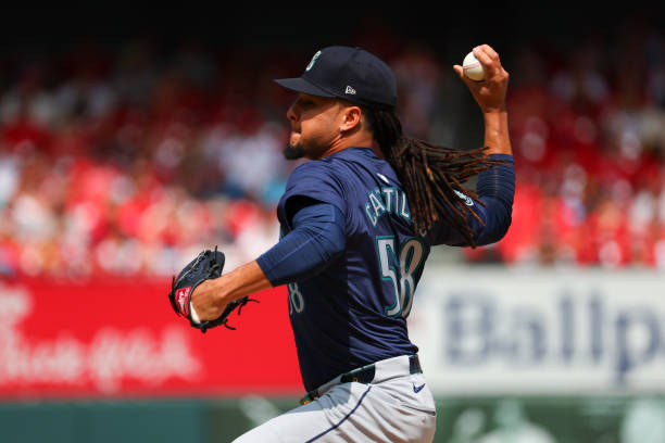 Orioles Linked to Luis Castillo as Potential Burnes Replacement