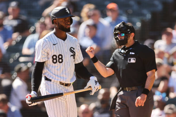 MLB Rumors: Reds, White Sox Unable to Agree on Terms for Luis Robert Jr. Trade