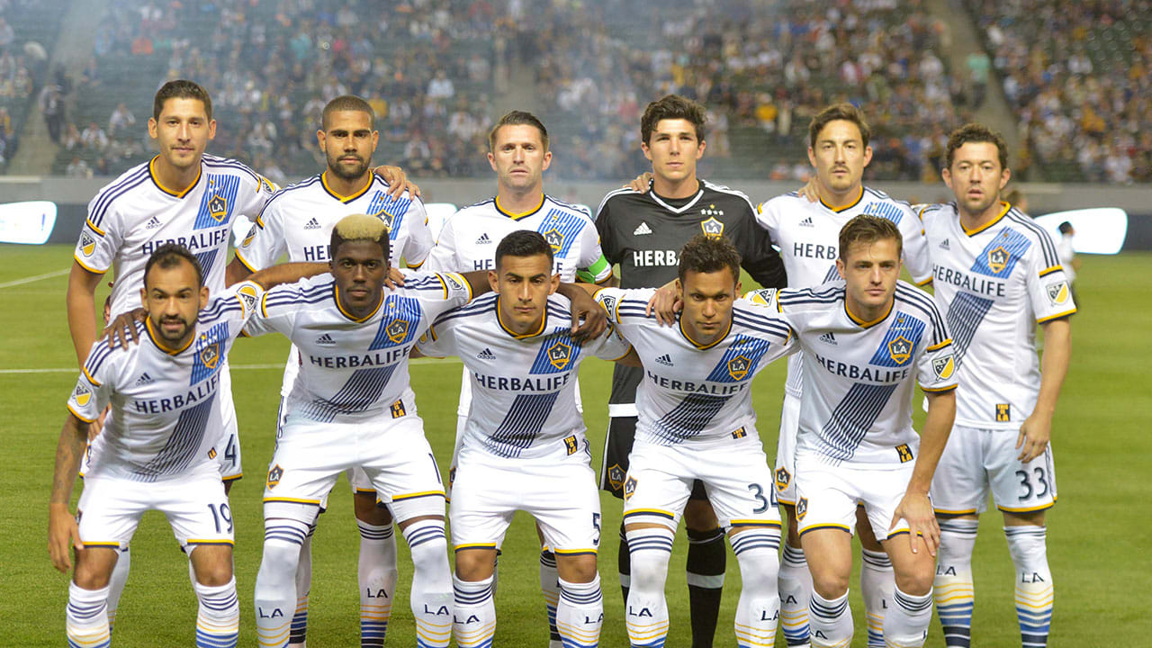 Breaking News: Galaxy Coach’s Desperate Move: Signs Star Player for a Staggering $70.6 Million