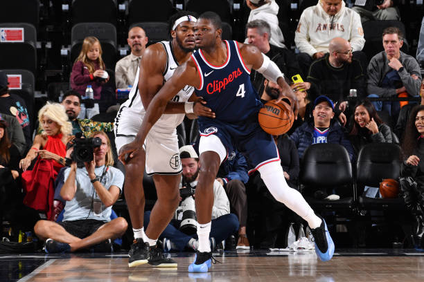 Mo Bamba #4 of the Los Angeles Clippers