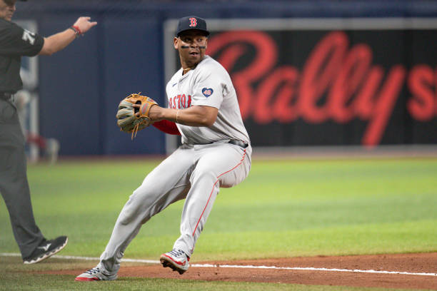 Red Sox Face Major Decision on Rafael Devers’ Future at Third Base