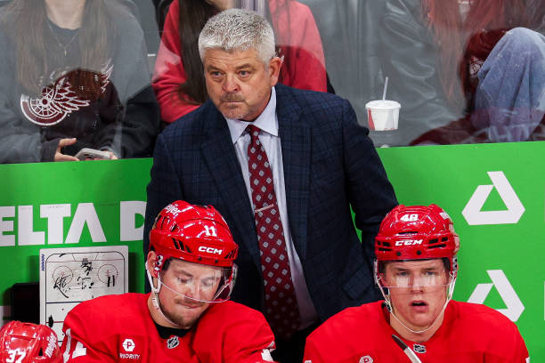 Head coach Todd McLellan of the Detroit Red Wings