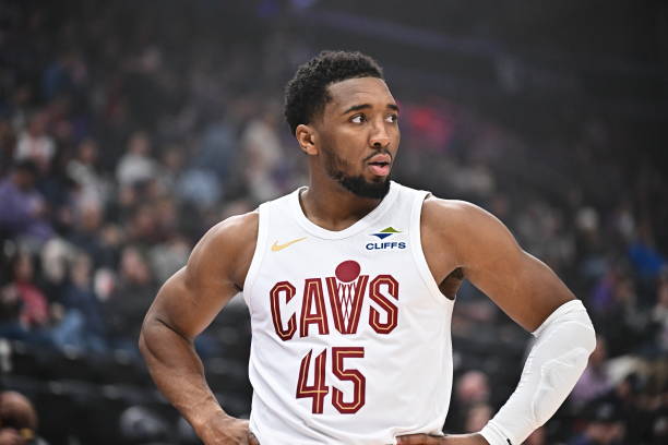 Cavaliers Face Growing Concern Over Donovan Mitchell’s Health
