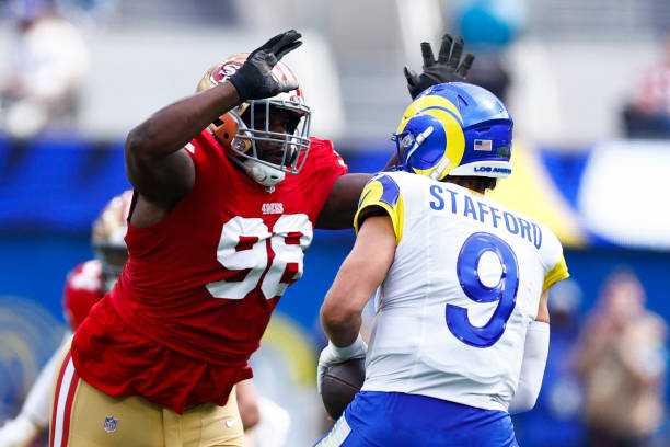 Javon Hargrave #98 of the San Francisco 49ers