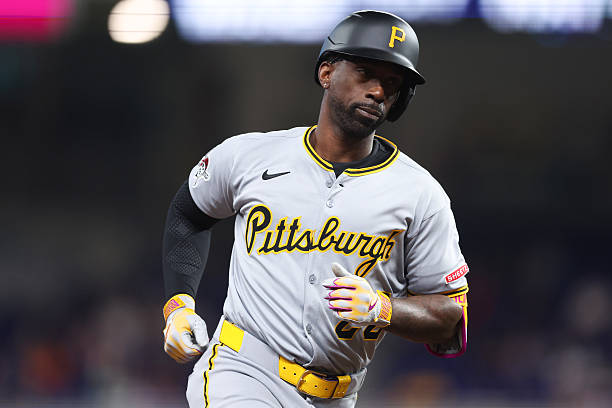 Andrew McCutchen #22 of the Pittsburgh Pirates