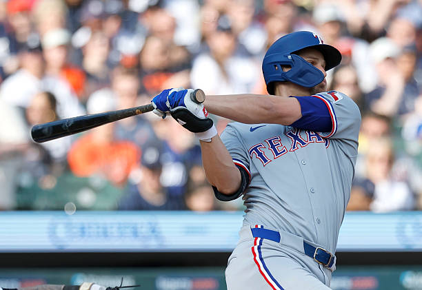 Seager Sits Out Once More as Hamstring Trouble Persists